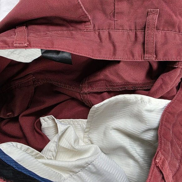 Volcom Corpo Class Mens Chino Shorts Size 36 Red Casual Lightweight Outdoors - Picture 4 of 9